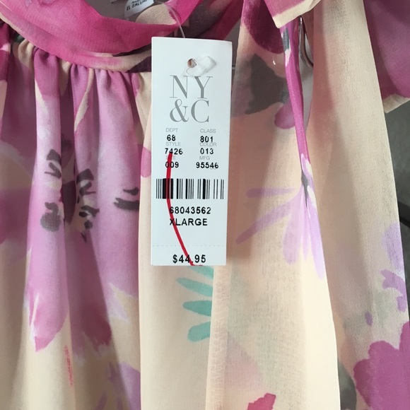 New York & Company Floral Blouse w/ Bow Neckline - Picture 5 of 8